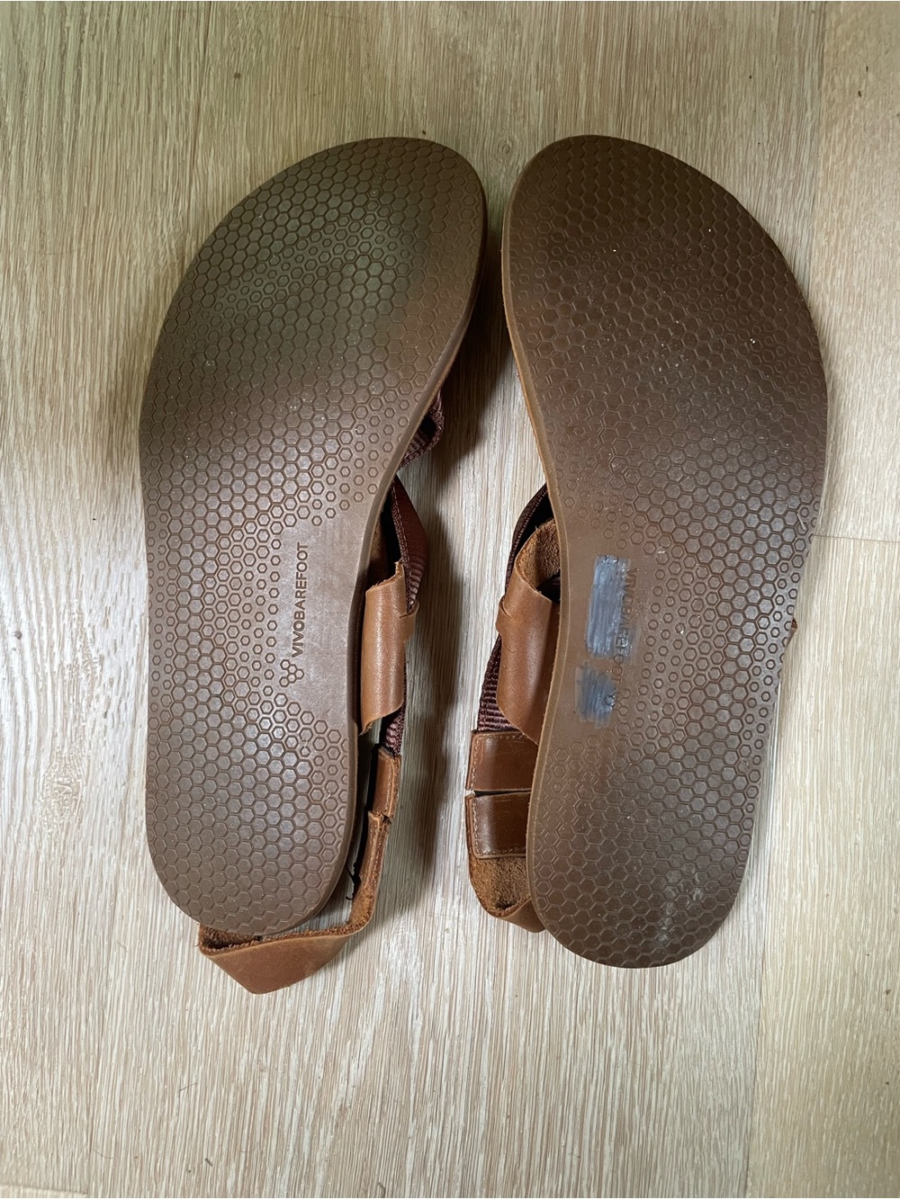 Vivo Barefoot Cognac Brown Leather Open-Front Sandals - Picture 6 of 7